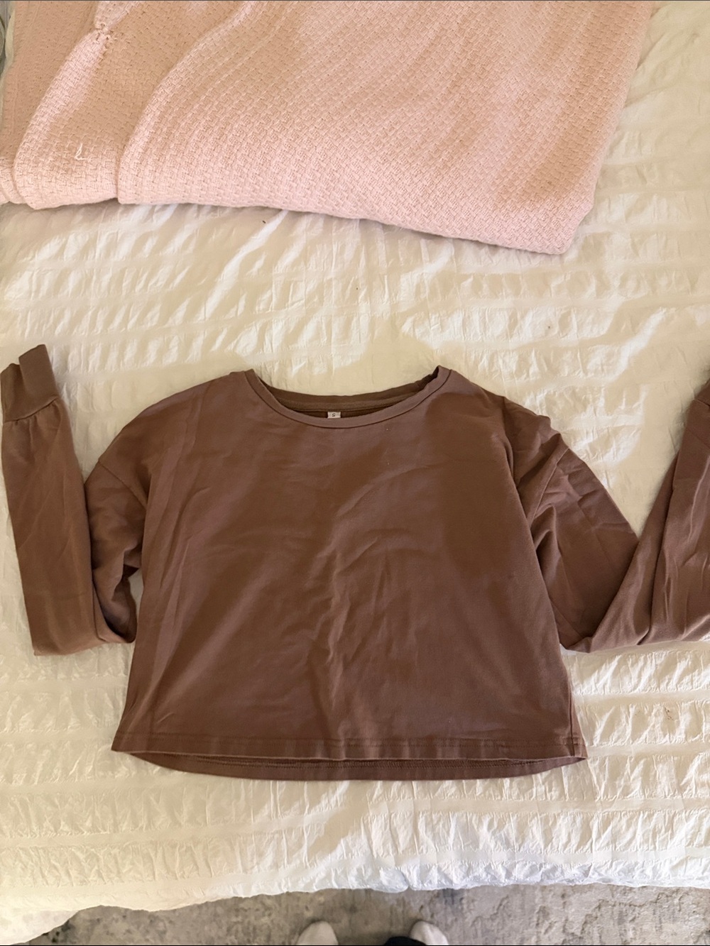 Amazon Long Sleeve Tee in Brown